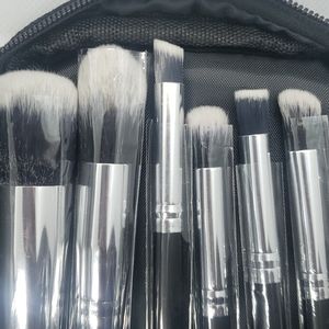 Makeup brush set, with bag